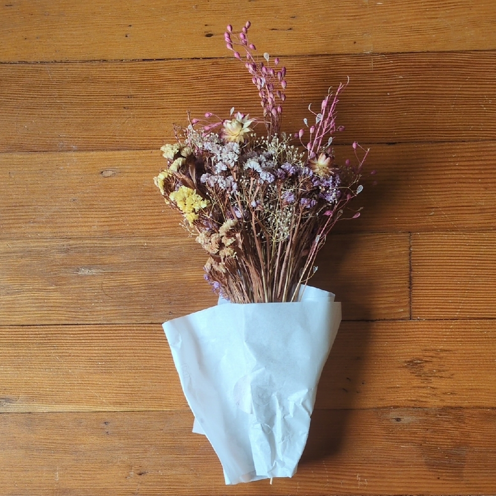 Seattle Pike Place Market Dried Floral Bouquet
